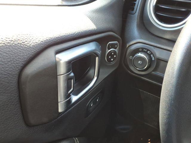 2023 Jeep Wrangler 4-Door Sahara 4x4