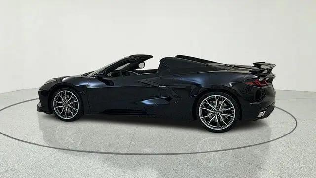 2026 Chevrolet Corvette Stingray Convertible, 2LT, RWD