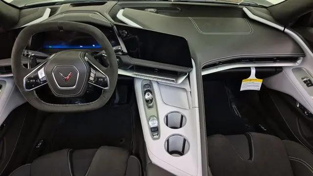2026 Chevrolet Corvette Stingray Convertible, 2LT, RWD
