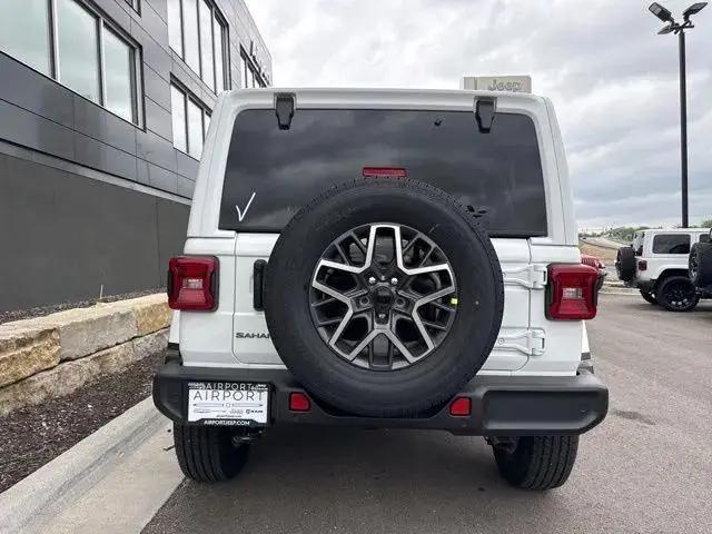 2026 Jeep Wrangler 4-Door Sahara 4x4