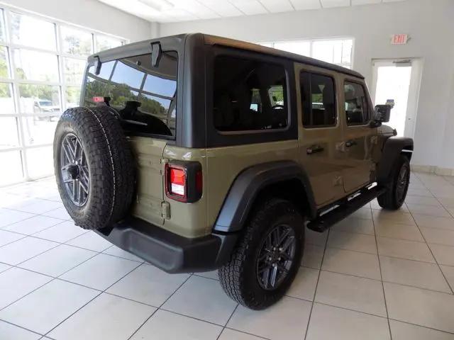 2025 Jeep Wrangler 4-Door Summit 4x4