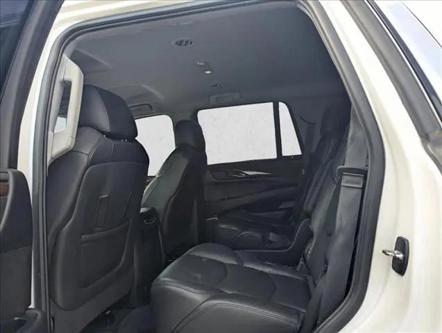 2020 Cadillac Escalade 2WD Standard