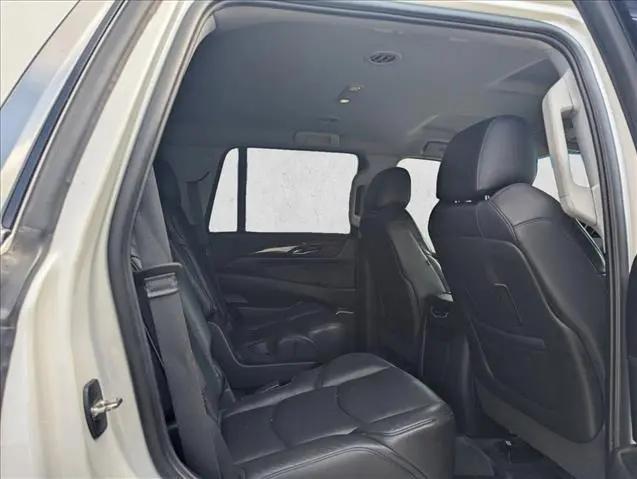 2020 Cadillac Escalade 2WD Standard
