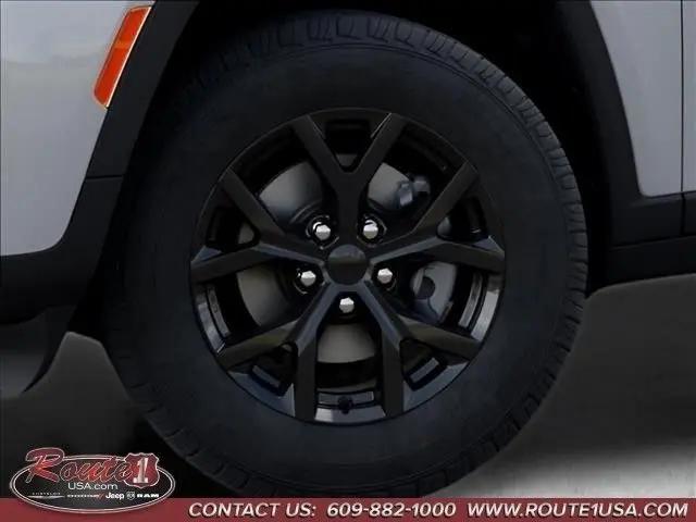 2026 Jeep Grand Cherokee Altitude 4x4