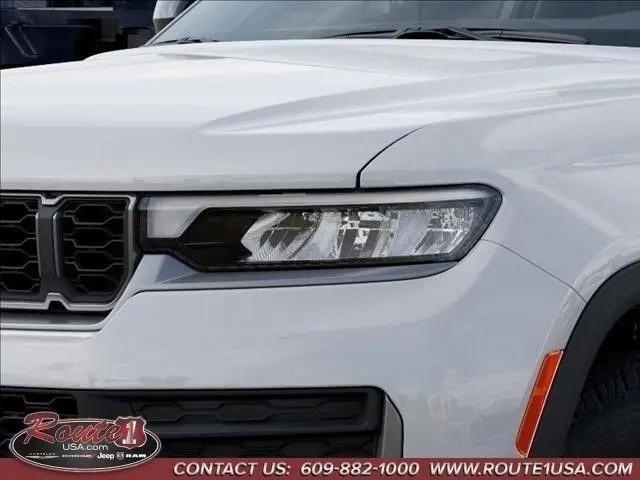 2026 Jeep Grand Cherokee Altitude 4x4