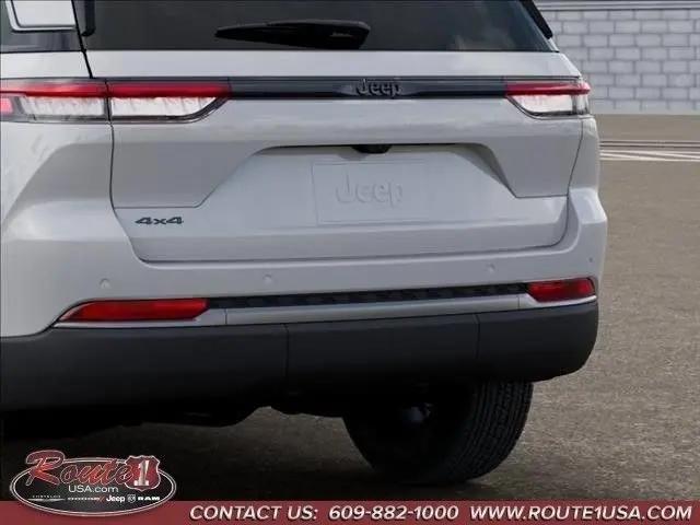 2026 Jeep Grand Cherokee Altitude 4x4