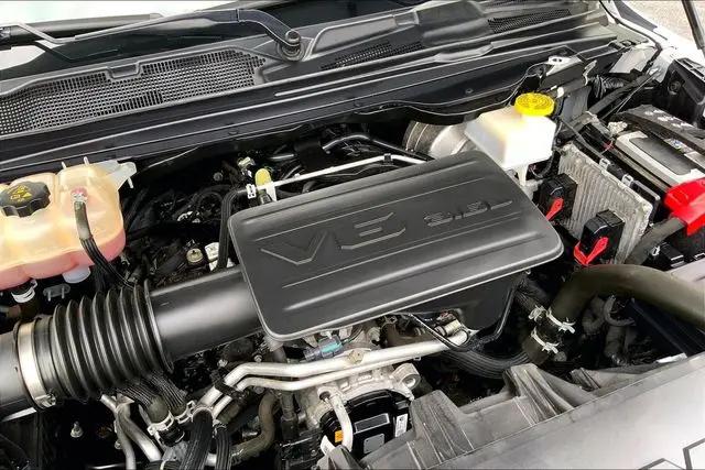 2022 Ram 1500 Big Horn Quad Cab 4x4 6'4" Box