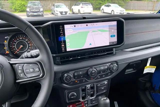 2026 Jeep Wrangler 4-Door Recon 4x4