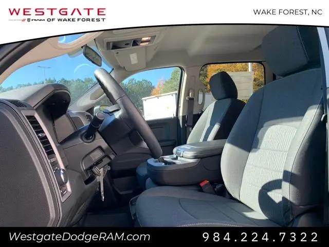 2024 Ram 1500 Classic Tradesman Crew Cab 4x4 5'7" Box
