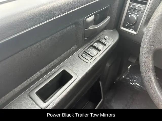 2024 Ram 1500 Classic Tradesman Crew Cab 4x4 5'7" Box