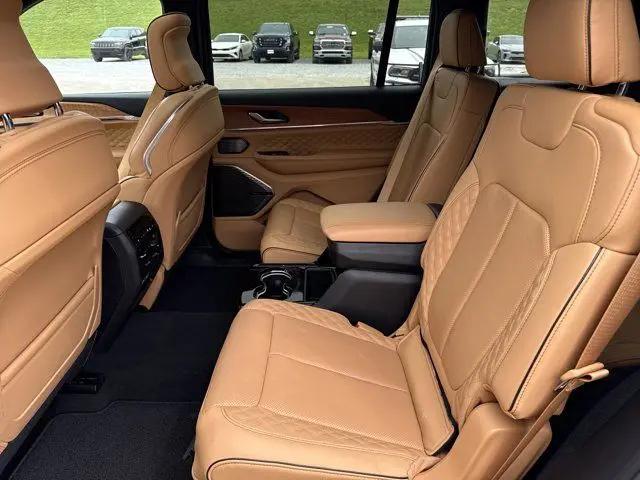 2024 Jeep Grand Cherokee L Summit Reserve 4x4