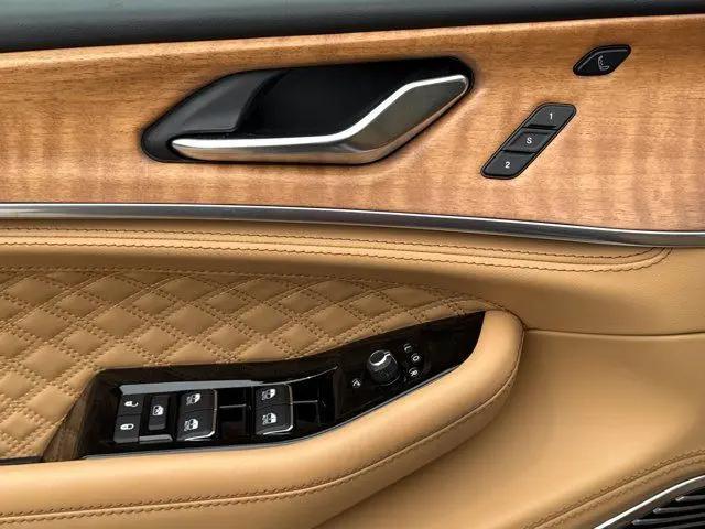 2024 Jeep Grand Cherokee L Summit Reserve 4x4