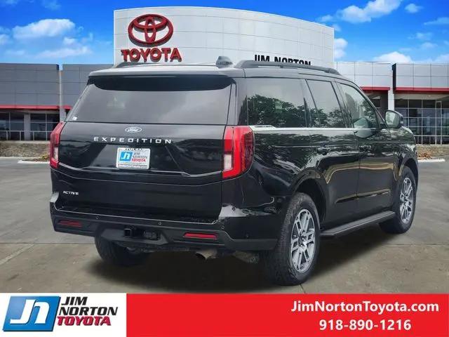 2025 Ford Expedition Active