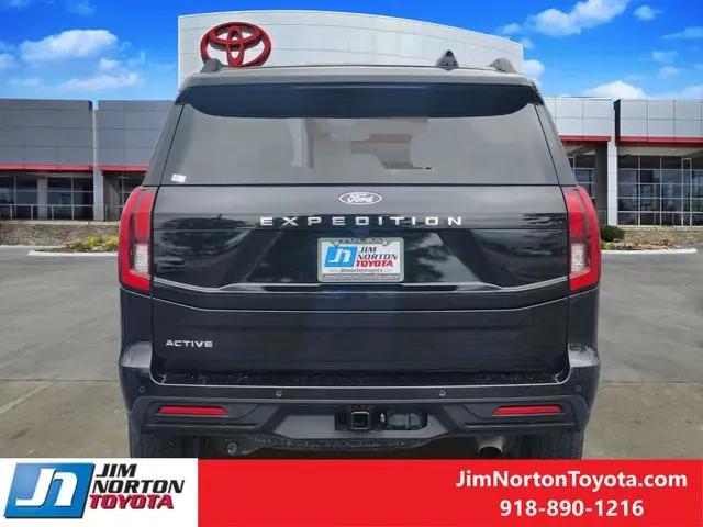 2025 Ford Expedition Active