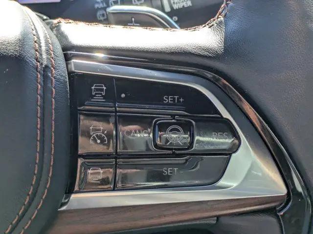 2022 Jeep Grand Cherokee Summit 4x4