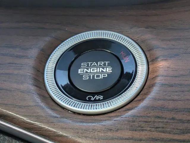 2022 Jeep Grand Cherokee Summit 4x4