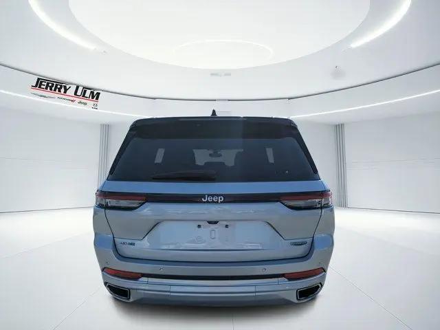 2022 Jeep Grand Cherokee Summit 4x4