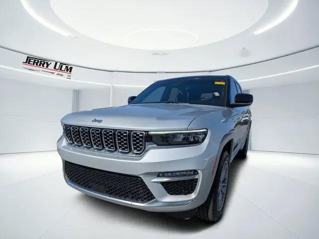 2022 Jeep Grand Cherokee Summit 4x4