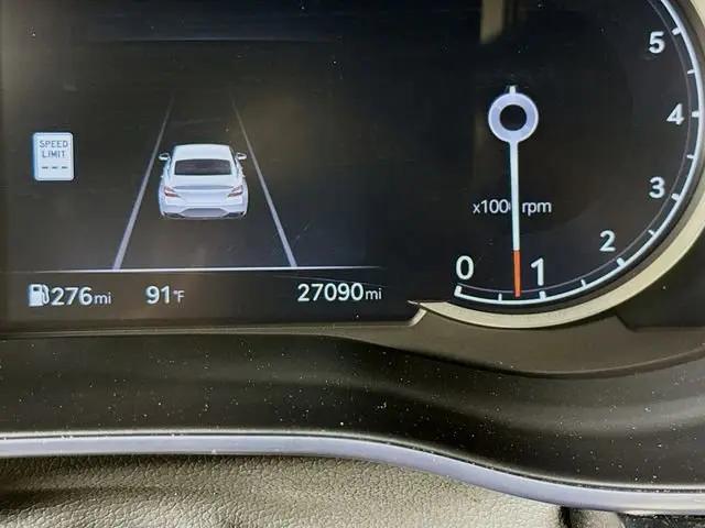 2025 Genesis G70 2.5T RWD