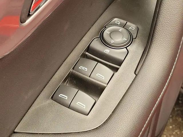 2025 Chevrolet Blazer AWD 2LT