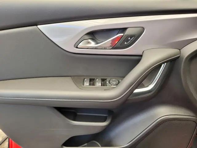 2025 Chevrolet Blazer AWD 2LT