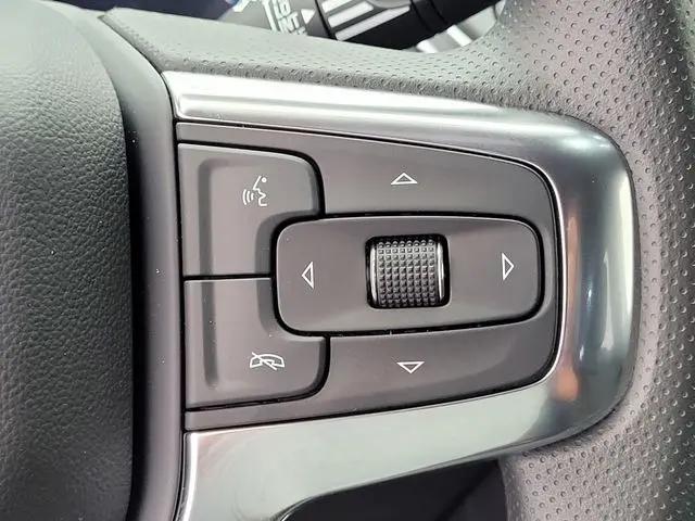 2025 Chevrolet Blazer AWD 2LT