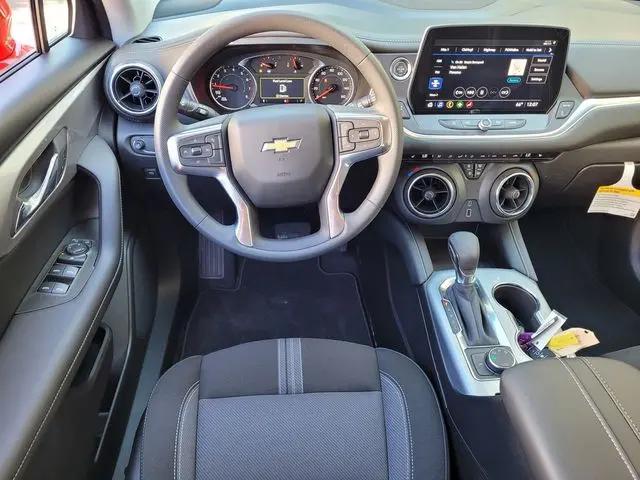 2025 Chevrolet Blazer AWD 2LT