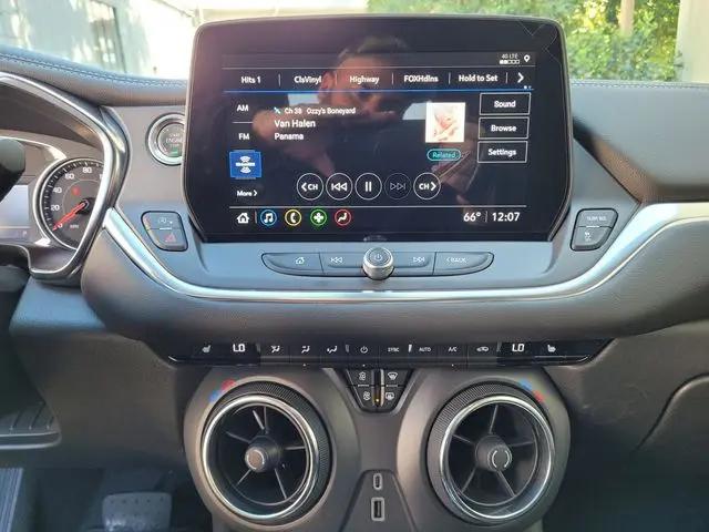 2025 Chevrolet Blazer AWD 2LT