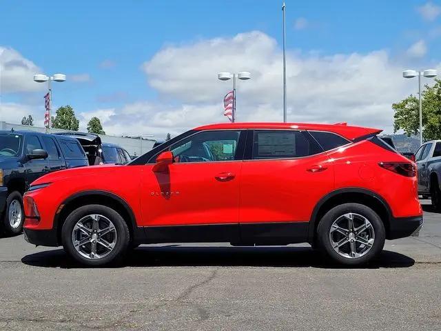 2025 Chevrolet Blazer AWD 2LT