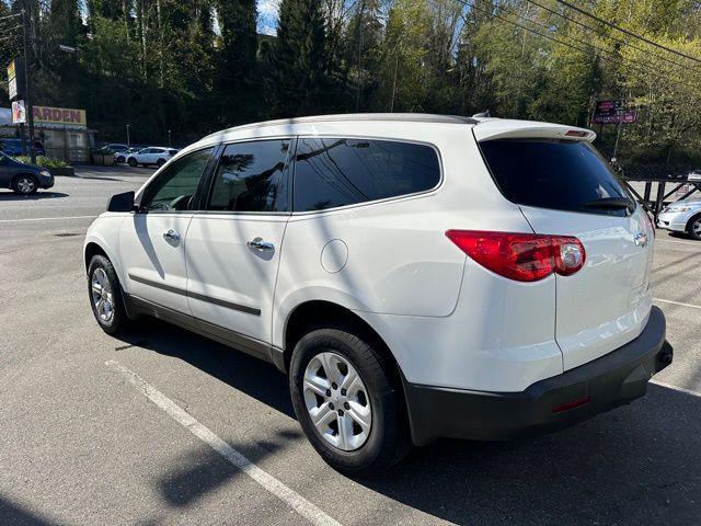 2011 Chevrolet Traverse LS