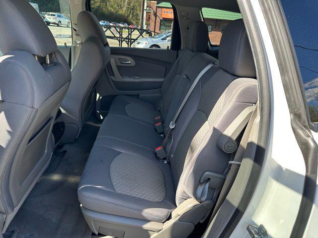 2011 Chevrolet Traverse LS