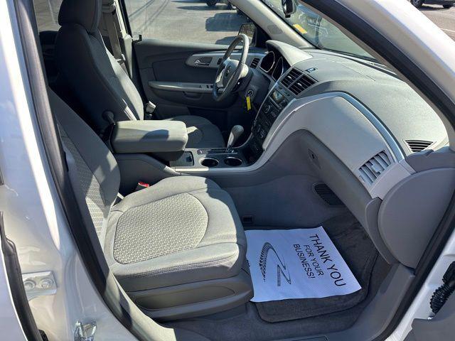 2011 Chevrolet Traverse LS