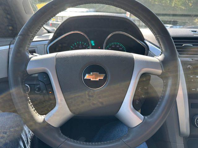 2011 Chevrolet Traverse LS