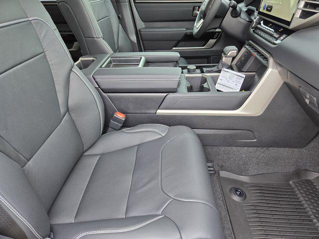 2026 Toyota Tundra Limited CrewMax 5.5' Bed