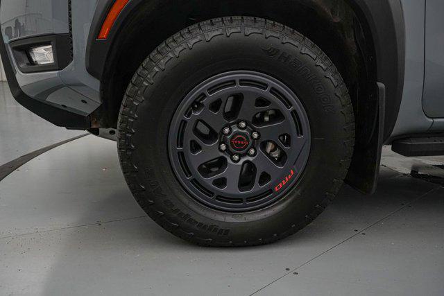 2025 Nissan Frontier Crew Cab PRO-4X 4x4