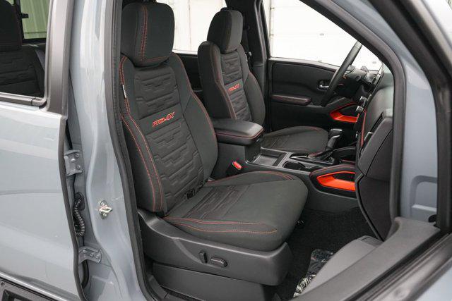 2025 Nissan Frontier Crew Cab PRO-4X 4x4