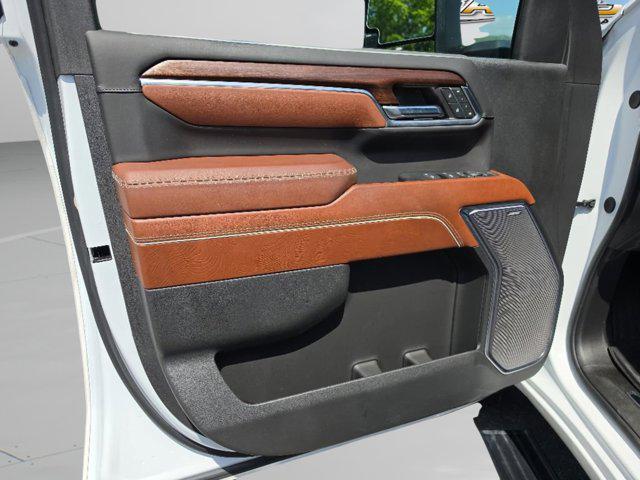 2024 GMC Sierra 2500HD 4WD Crew Cab Standard Bed Denali Ultimate