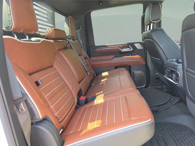 2024 GMC Sierra 2500HD 4WD Crew Cab Standard Bed Denali Ultimate