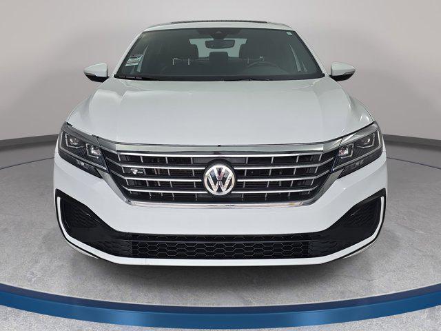 2021 Volkswagen Passat 2.0T R-Line