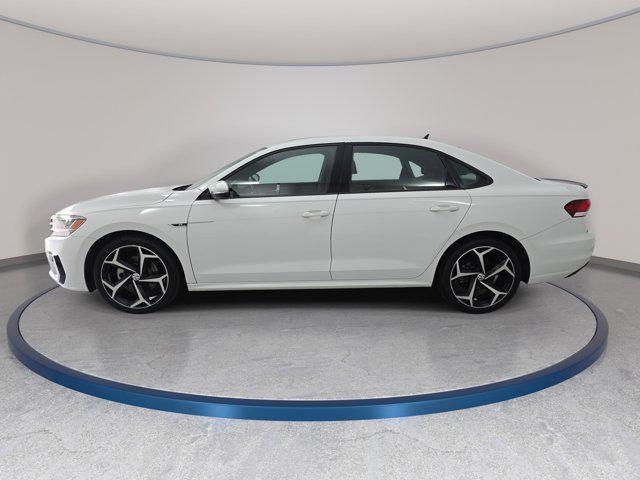2021 Volkswagen Passat 2.0T R-Line