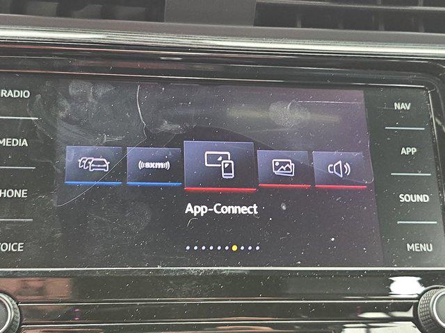 2021 Volkswagen Passat 2.0T R-Line