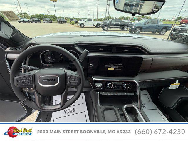 2026 GMC Sierra 2500HD Crew Cab, Standard Bed, Denali Ultimate, 4WD
