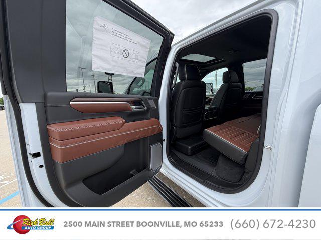 2026 GMC Sierra 2500HD Crew Cab, Standard Bed, Denali Ultimate, 4WD