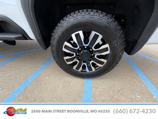 2026 GMC Sierra 2500HD Crew Cab, Standard Bed, Denali Ultimate, 4WD