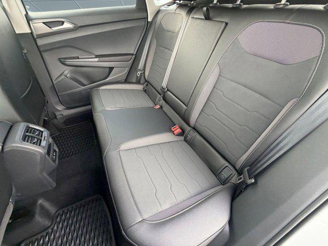 2026 Volkswagen Taos SE Black