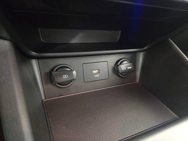 2022 Hyundai Kona SE