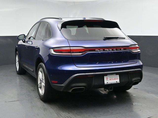 2022 Porsche Macan AWD
