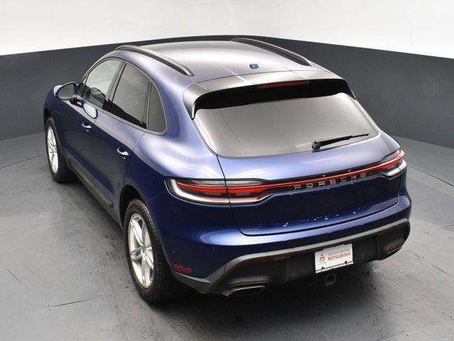 2022 Porsche Macan AWD