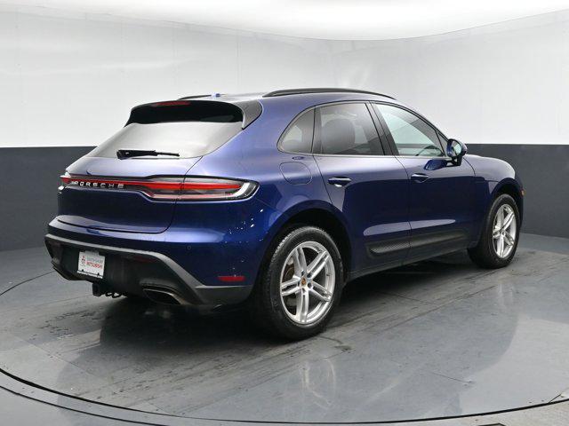 2022 Porsche Macan AWD