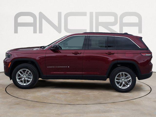 2026 Jeep Grand Cherokee Laredo 4x4
